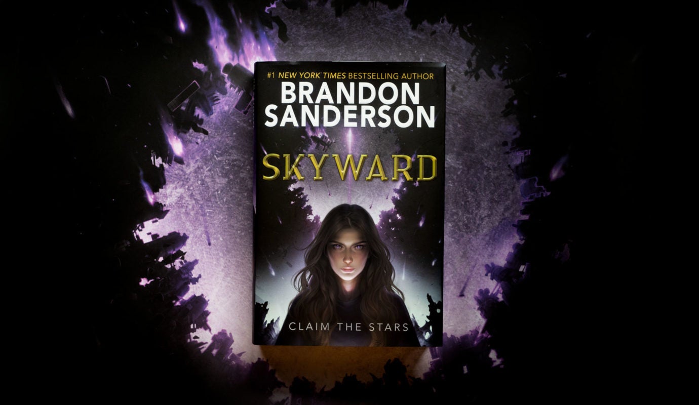 Why did no one tell me that Skyward by Brandon Sanderson was brilliant????  6 stars Review - Beware Of The Reader